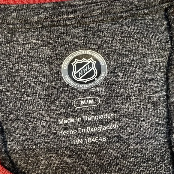 Women’s Chicago Blackhawks NHL Long Sleeve - Picture 4 of 4